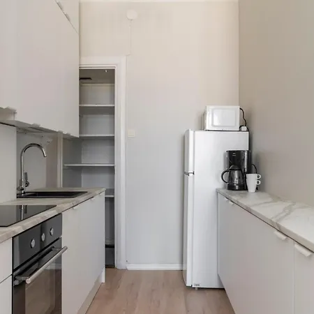 Apartamento Tyylikaes Yksioe Ullanlinnassa